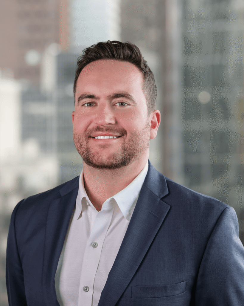Headshot of Matt Theofanis | Underwriter, FHA